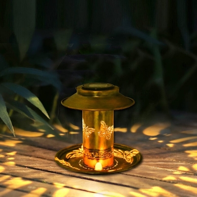 Durable Solar Powered Metal Outdoor Hanging Bird Feeder &amp; Decorative Garden Light, Perfect Gift for Bird Watchers &amp; Outdoor Enthusiasts