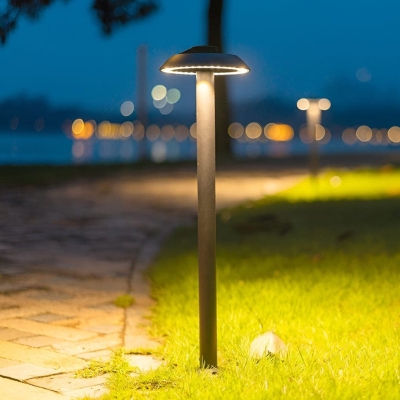 Durable Outdoor Mushroom LED Pathway Light with High Brightness, Low Energy Consumption, and IP65 Waterproof Rating for Various Environments