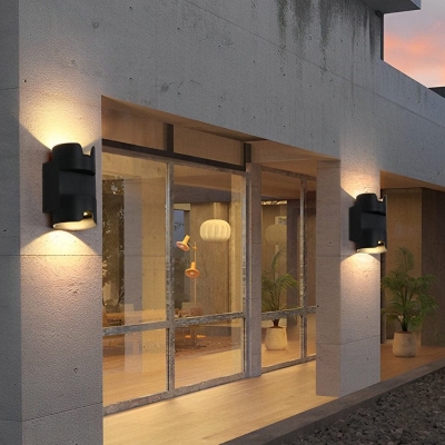 Energy-Efficient Waterproof Aluminum Wall Lamp with COB Light Source, High Transmittance Lens, and Artistic Design for Outdoor Use
