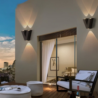Durable Rustproof Aluminum Outdoor Wall Light with High Transmittance Lampshade, Easy to Install, Perfect for Home Decor and Porch Lighting