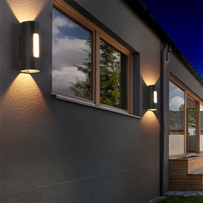 Modern Stylish Waterproof Outdoor Wall Lamp, Superior Lighting Performance, Durable &amp; Rust-Resistant for Walkways, Living Rooms, Doorways &amp; More