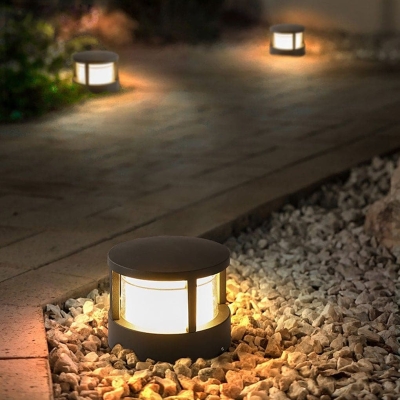 Versatile Outdoor LED Garden Light with Silicone Sealed Bright Body, Energy-Saving, High Color Rendering, and Multiple Installation Options