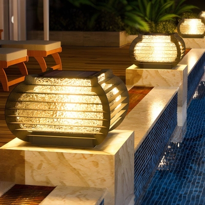 Durable Stainless Steel Fence Post Lights with High Transmittance PE Lampshade, Hardwired &amp; Solar Options for Decorative Outdoor Lighting