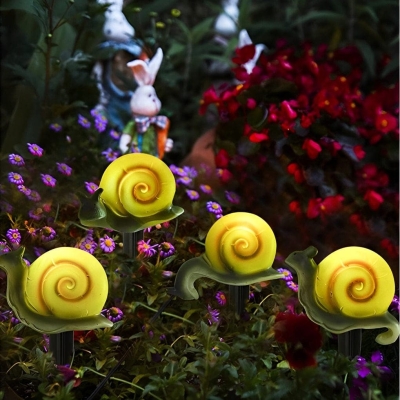 Charming Resin Animal Figurine Solar Garden Lights, Handcrafted, Waterproof, and Rustproof Outdoor Decor with Automatic Night Activation