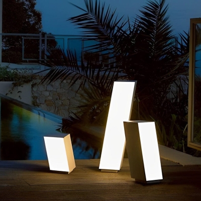 Durable Waterproof Outdoor Lawn Lamp with Stainless Steel Body and Acrylic Shade for Garden, Pathway, Backyard, and Park Decor