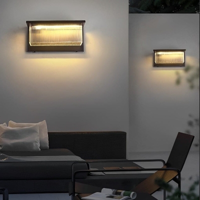 Durable Stainless Steel Outdoor Wall Lights, Hardwired &amp; Solar Options with Waterproof Design for Garden, Porch, and Doorway