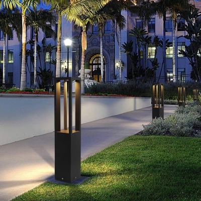 Durable Die-Cast Aluminum Garden Light with Sandblasted Anti-Corrosion Finish, Retro Design, and Warm LED for Pathways and Courtyards