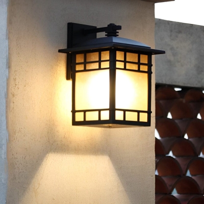 Elegant Black Industrial Outdoor Wall Light, Waterproof, Rustproof, E27 Bulb Base, Perfect for Porch, Balcony, Garden, and Hallway Decor