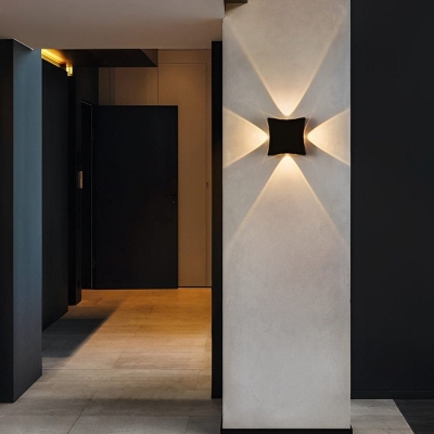 Durable Waterproof Die-Cast Aluminum LED Wall Lamp for Indoor &amp; Outdoor Use, Energy Saving, Rustproof, Easy Installation, Modern Light Effects