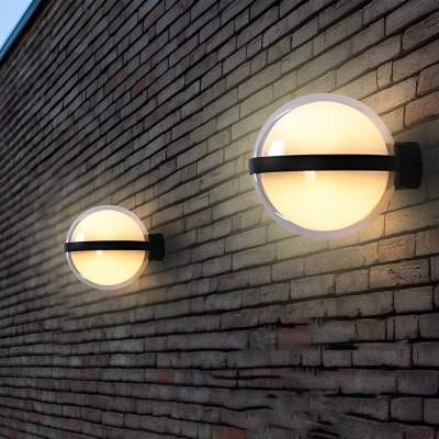 Modern Nordic Style LED Outdoor Wall Light, Geometric Design, Hand-Polished, Waterproof, Rust-Proof, Ideal for Indoor &amp; Outdoor Use