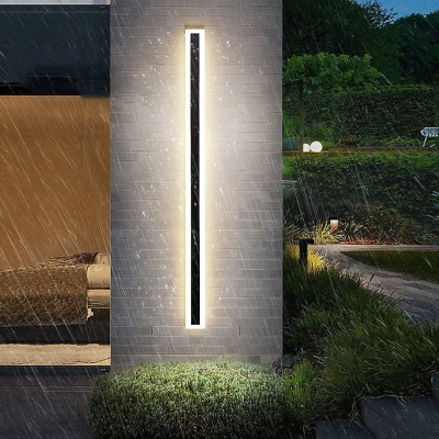 Modern Outdoor Waterproof Wall Light with Acrylic Shade, Stylish, Durable, and Rustproof Porch Light for Warm Atmosphere and Long Service Life