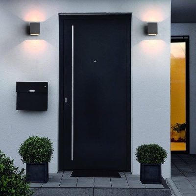 Compact &amp; Lightweight Outdoor Wall Light with Energy-Saving LED, Waterproof &amp; Rustproof for Porch, Patio, Balcony, Garage Door &amp; Entryway