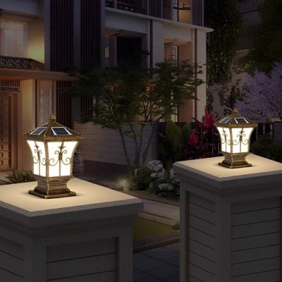 High Efficiency Solar Garden Lights with Frosted Acrylic Lampshade, Rustproof Aluminum Body, and Waterproof Design for Yard, Park, and Fence Lighting
