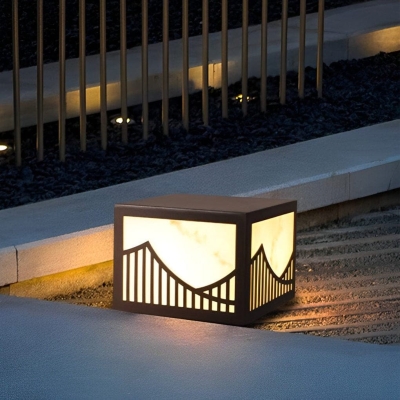 Elegant Stainless Steel Solar Post Light, Waterproof, Durable, High Light Transmittance for Comfortable Outdoor Ambiance