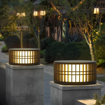 Durable Outdoor Solar Fence Post Light with IP65 Waterproof, Rust-Proof Design, and Bright LED for Garden Decoration and Energy Saving