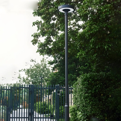 Advanced Solar Street Lighting for Parks, Gardens, Villas, and Residential Areas, Aluminum &amp; PMMA, LED, Remote Control, Long Battery Life