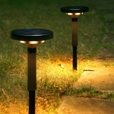 Energy-Efficient Solar-Charged Garden Light, Durable, Easy to Install, Auto On/Off, Waterproof, Lasts 13+ Hours, Ideal for Bright Outdoor Atmosphere