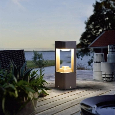 Stylish Waterproof LED Pathway Lights, Sturdy Aluminum Lantern Design for Garden, Patio, and Lawn, Energy Saving &amp; Long Lasting