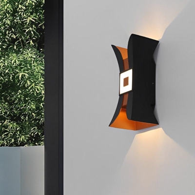Durable Die-Cast Aluminum and Acrylic Wall Washer Light, Waterproof Outdoor/Indoor Sconce for Balcony, Garden, Entrance, Bedroom, and Corridor