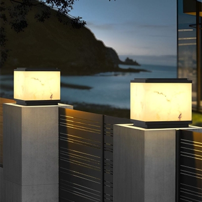Rustproof Die-Cast Aluminum Solar Fence Post Lights with Marbled Lampshade for Garden, Gatepost, Courtyard, and Fence, Waterproof &amp; Dustproof