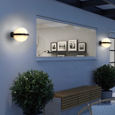 Modern Nordic Style LED Outdoor Wall Light, Geometric Design, Hand-Polished, Waterproof, Rust-Proof, Ideal for Indoor &amp; Outdoor Use