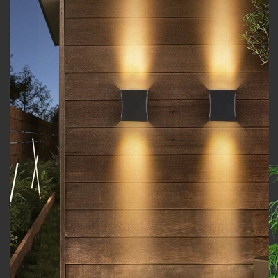 Waterproof Minimalist Outdoor Wall Light with High Brightness COB Light Source, IP65 Rated for All Weather Conditions