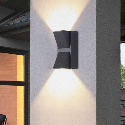 Durable Outdoor Wall Lamp with Thickened Aluminum Body, Efficient Heat Dissipation, Anti-Rust, IP65 Waterproof, Ideal for Indoor and Outdoor Use