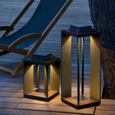 Stylish Stainless Steel Solar Outdoor Floor Lamp with High-Efficiency Solar Panel, Easy Installation, and Automatic Day-Night Sensor