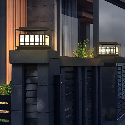 Minimalist Metal Frame Outdoor Fence Post Lamp, Waterproof, Rust-Proof, Warm Bright Deck &amp; Garden Light for All Weather Conditions
