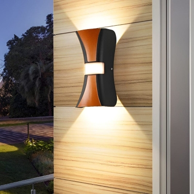 Durable Modern Outdoor Wall Light with Aluminum Body, Sealed Design, High Transmittance Acrylic Lampshade, and Waterproof LED for Porch and Patio