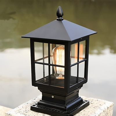 Durable Aluminum Alloy Solar Fence Post Light with 5W LED, Waterproof and Rustproof, High Transmittance Glass Lampshade for Bright Outdoor Illumination