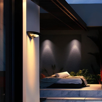 Modern Stylish Outdoor Wall Light Fixture, Unique Lighting Effect, Waterproof Aluminum Alloy, Perfect for Porch, Garden, Square, and Corridor