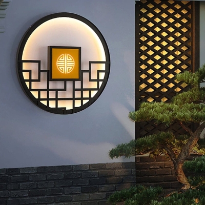 Vintage-Inspired Waterproof Stainless Steel Outdoor Wall Lamp with Retro Hollow Pattern Design for Elegant Garden and Home Decoration