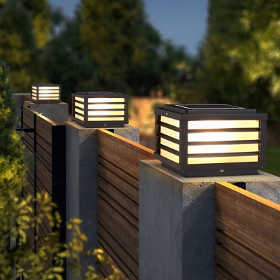 Solar-Powered Aluminum Fence Post Lights, Waterproof, Rust-Proof, High Light Transmittance, Auto On/Off for Outdoor Use, Durable and Convenient
