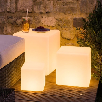 Versatile LED Cube Outdoor Lawn Lights, Hardwired, USB Rechargeable, and Solar Powered Options for Gardens, Lawns, Festivals, and Parties