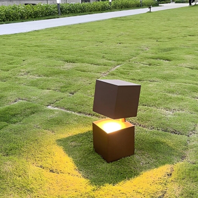 Modern Industrial Outdoor Pathway Light, Waterproof, Rustproof Aluminum Lawn Lamp with IP65 Rating for Garden, Lawn, and Park Decor