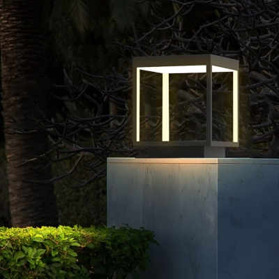 Stainless Steel Solar Fence Post Lights, Durable, Rust-Resistant LED Outdoor Lamps for Deck, Patio, Garden, and Backyard Landscape Decoration