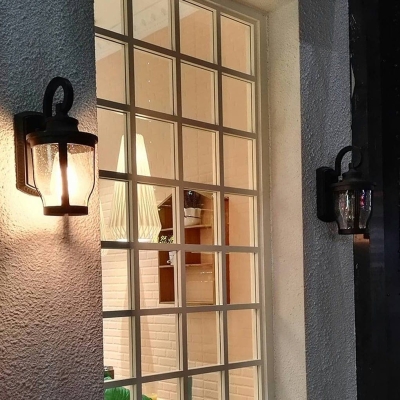 Retro Exterior Wall Lamp, Durable Die-Cast Aluminum, Waterproof, Rust-Proof, Art Glass Lampshade, Perfect for Outdoor Romantic Ambiance