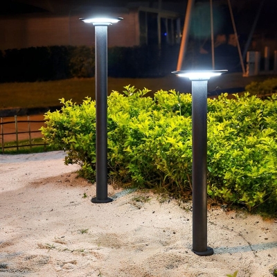 Durable Solar-Powered Outdoor Lawn Lamp with High-Efficiency Charging, Rust-Proof Design, and Dual Installation Options for American Gardens
