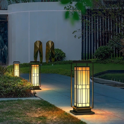 Vintage-Inspired Solar Garden Light with Modern Aesthetics for Elegant Outdoor Decor, Perfect for Fence, Flower Bed, Patio, Porch, Trail, and Lawn