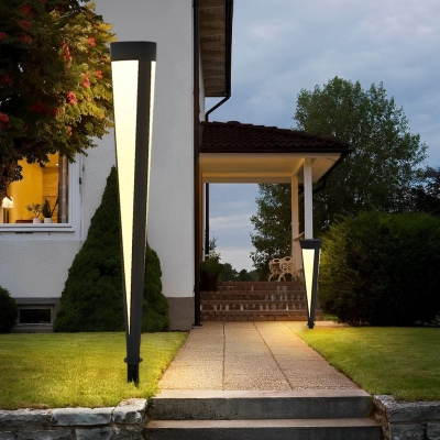 Elegant Aluminum and Acrylic Outdoor Solar Pathway Light with High-Efficiency LED and Weather-Resistant Design for Warm Garden Illumination