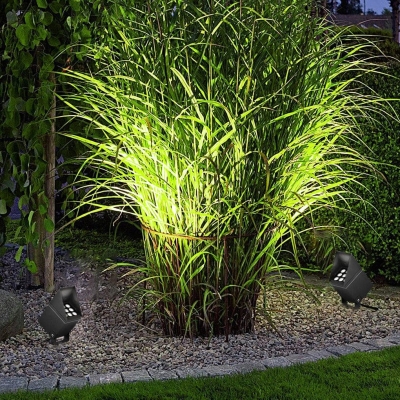 Durable Die-Cast Aluminum Outdoor Spotlights with Waterproof Design, High Efficiency Heat Dissipation, and Adjustable Bracket for Patio and Garden
