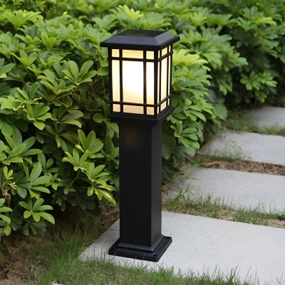 Durable Die-Cast Aluminum Solar Garden Pathway Lights with Automatic Day/Night Sensor and Waterproof Glass Lampshade for Outdoor Use