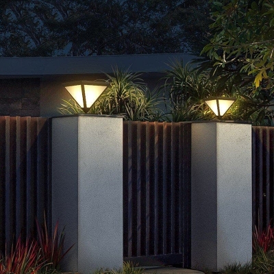 Durable Stainless Steel Solar Garden Lights, Rust Proof, Energy Efficient Outdoor Post Lights for Walkways and Garden Paths, Classic Design