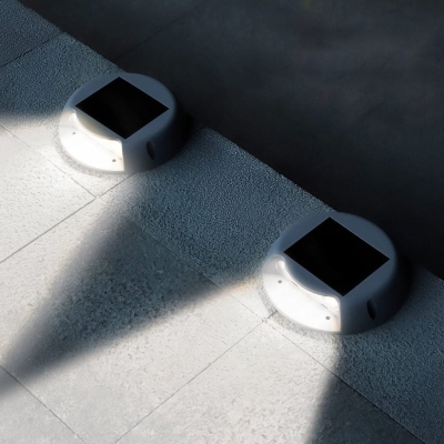 Solar-Powered Waterproof Outdoor Step Light with High Conversion Rate, Automatic Day/Night Sensor, and 10-Hour Runtime for Stairs, Pathways, and Lawns
