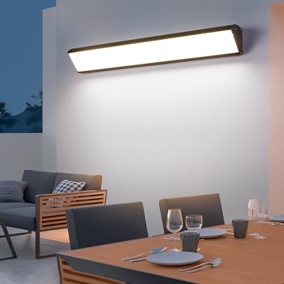Durable Aluminum Outdoor Wall Lamp with High Light Transmission Acrylic Lampshade, Energy-Saving LED, Waterproof, Easy to Install, and Stylish Design