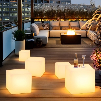 Versatile LED Cube Outdoor Lawn Lights, Hardwired, USB Rechargeable, and Solar Powered Options for Gardens, Lawns, Festivals, and Parties