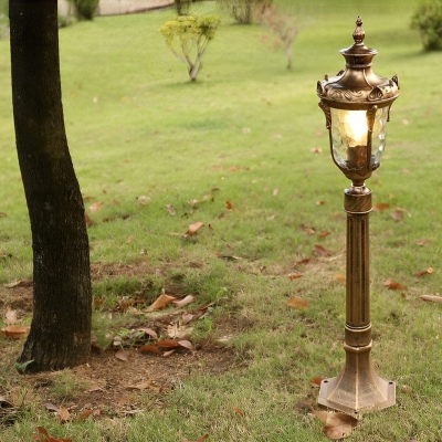 Rust-Proof Die-Cast Aluminum Outdoor Pathway Light with Glass Lampshade, Retro European Style, Waterproof, Ideal for Garden and Lawn Decoration