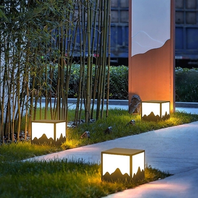 Mountain-Inspired Solar Outdoor Light, Square Shape, Simple Lines for Vintage or Modern Patios, Perfect for Fence, Garden, Driveway, Pathway