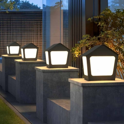 Stainless Steel Solar Garden Light with E27 Lamp Head, Waterproof Acrylic Lampshade, Automatic Day-Night Operation, Rust-Proof and Durable